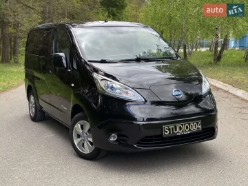 Авто Nissan E-Nv200 2015 № 7688358