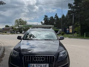 Авто Audi Q7 2011 № 7688465
