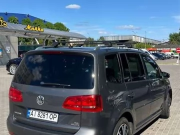 Авто Volkswagen Touran 2011 № 7688668