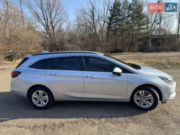 Авто Opel Astra 2016 № 7688690