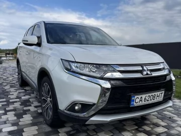 Авто Mitsubishi Outlander 2017 № 7688732