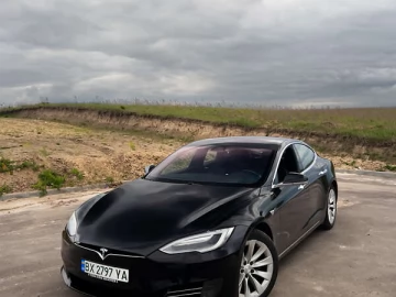 Авто Tesla Model S 2017 № 7688789