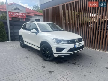 Авто Volkswagen Touareg 2016 № 7688821