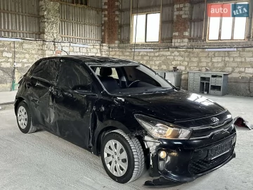 Авто KIA Rio 2017 № 7688861