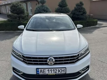 Авто Volkswagen Passat 2018 № 7689096