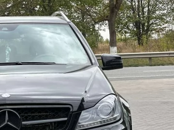 Авто Mercedes C-Class 2011 № 7689108