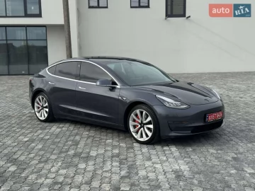 Авто Tesla Model 3 2020 № 7689113