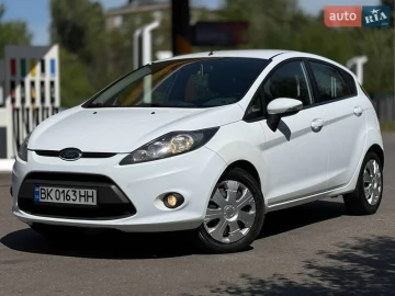 Авто Ford Fiesta 2010 № 7689262