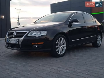 Авто Volkswagen Passat 2010 № 7689301