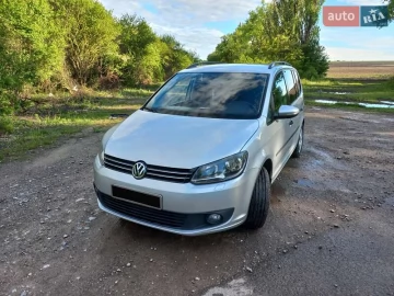 Авто Volkswagen Touran 2012 № 7689351