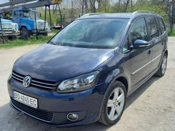 Авто Volkswagen Touran 2013 № 7689392