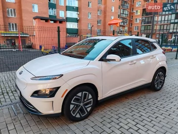 Авто Hyundai Kona 2023 № 7689456