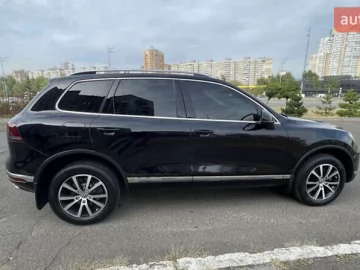 Авто Volkswagen Touareg 2016 № 7689458