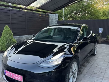 Авто Tesla Model 3 2019 № 7689499