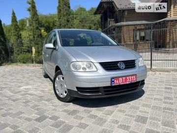 Авто Volkswagen Touran 2005 № 7689525