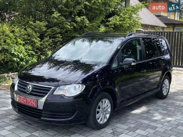 Авто Volkswagen Touran 2009 № 7689686