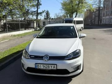 Авто Volkswagen E-Golf 2018 № 7689693
