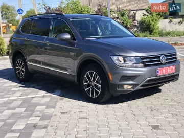 Авто Volkswagen Tiguan 2018 № 7689828