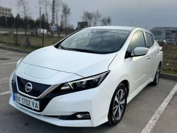 Авто Nissan Leaf 2021 № 7689971