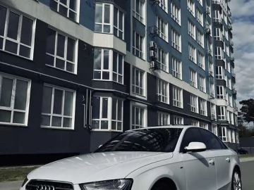 Авто Audi A4 2013 № 7689975