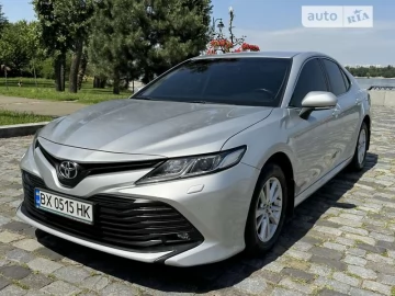 Авто Toyota Camry 2018 № 7689997
