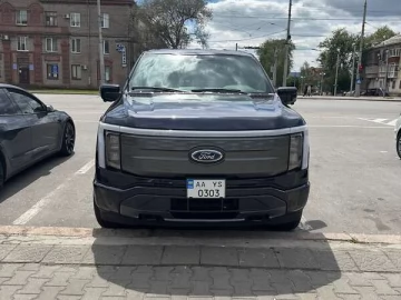 Авто Ford F-150 2023 № 7690017