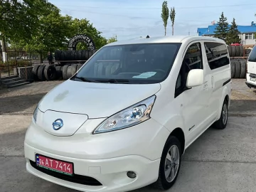 Авто Nissan E-Nv200 2017 № 7690104