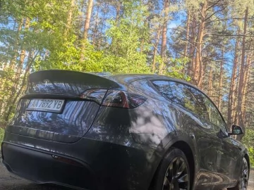 Авто Tesla Model Y 2021 № 7690162