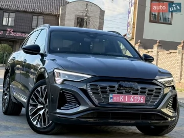 Авто Audi Q8 E-Tron 2024 № 7690369