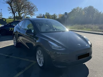 Авто Tesla Model Y 2022 № 7690594