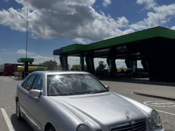 Авто Mercedes E-Class 1999 № 7690712