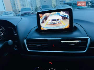 Авто Mazda 3 2016 № 7690772