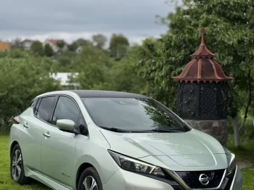 Авто Nissan Leaf 2018 № 7690784