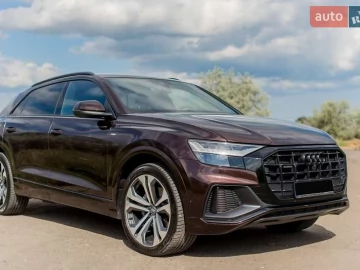 Авто Audi Q8 2020 № 7691101