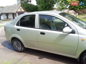 Авто Chevrolet Aveo 2005 № 7691117