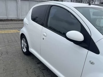 Авто Toyota Aygo 2011 № 7691152
