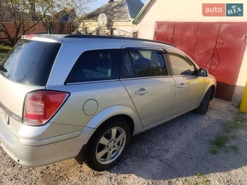 Авто Opel Astra 2010 № 7691164