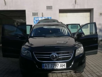 Авто Volkswagen Tiguan 2010 № 7691216