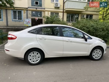 Авто Ford Fiesta 2016 № 7691656
