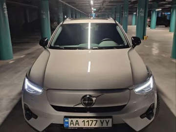 Авто Volvo Xc40 2022 № 7691818