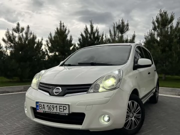 Авто Nissan Note 2012 № 7691970