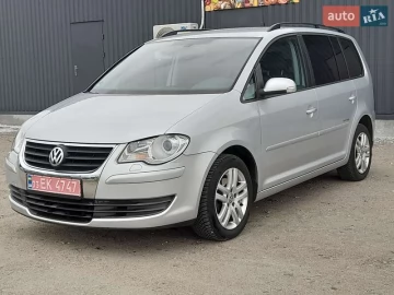 Авто Volkswagen Touran 2008 № 7691982