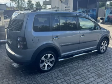 Авто Volkswagen Touran 2008 № 7691995