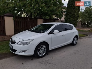 Авто Opel Astra 2011 № 7692004