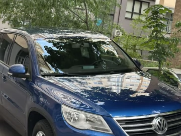 Авто Volkswagen Tiguan 2010 № 7692022