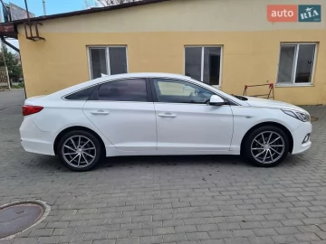 Авто Hyundai Sonata 2015 № 7692038