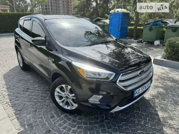 Авто Ford Escape 2018 № 7692070