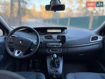 Авто Renault Scenic 2009 № 7692429