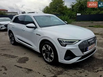 Авто Audi E-Tron 2021 № 7692567