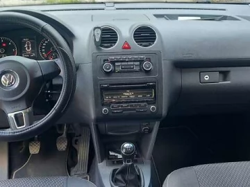 Авто Volkswagen Caddy 2015 № 7692593